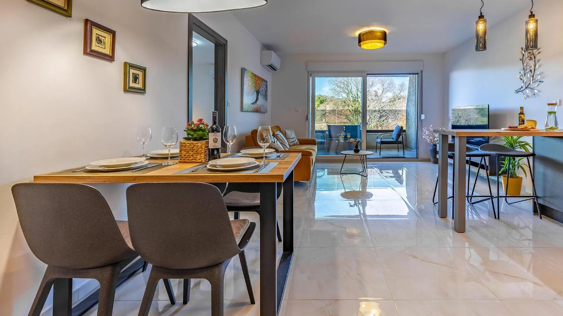 Cozy Apartment In Pula With Wifi Fizela